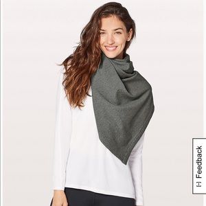 LULULEMON Vinyasa Scarf
